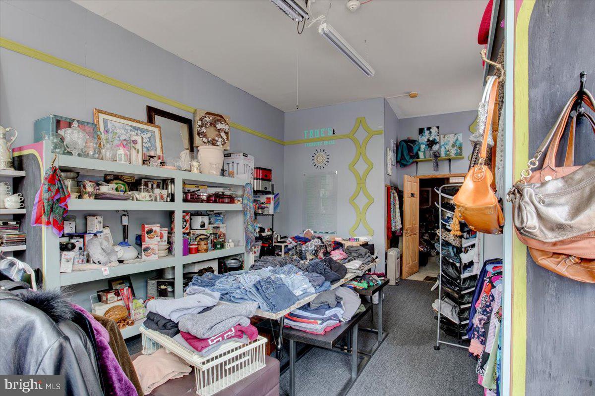 5 E Penn Ave Property Photo 19