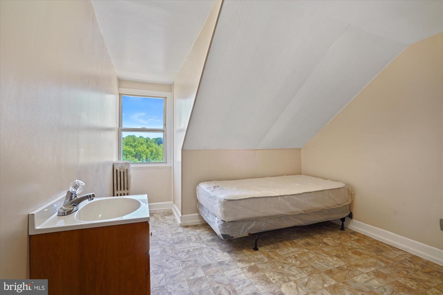 5 E Penn Ave Property Photo 29