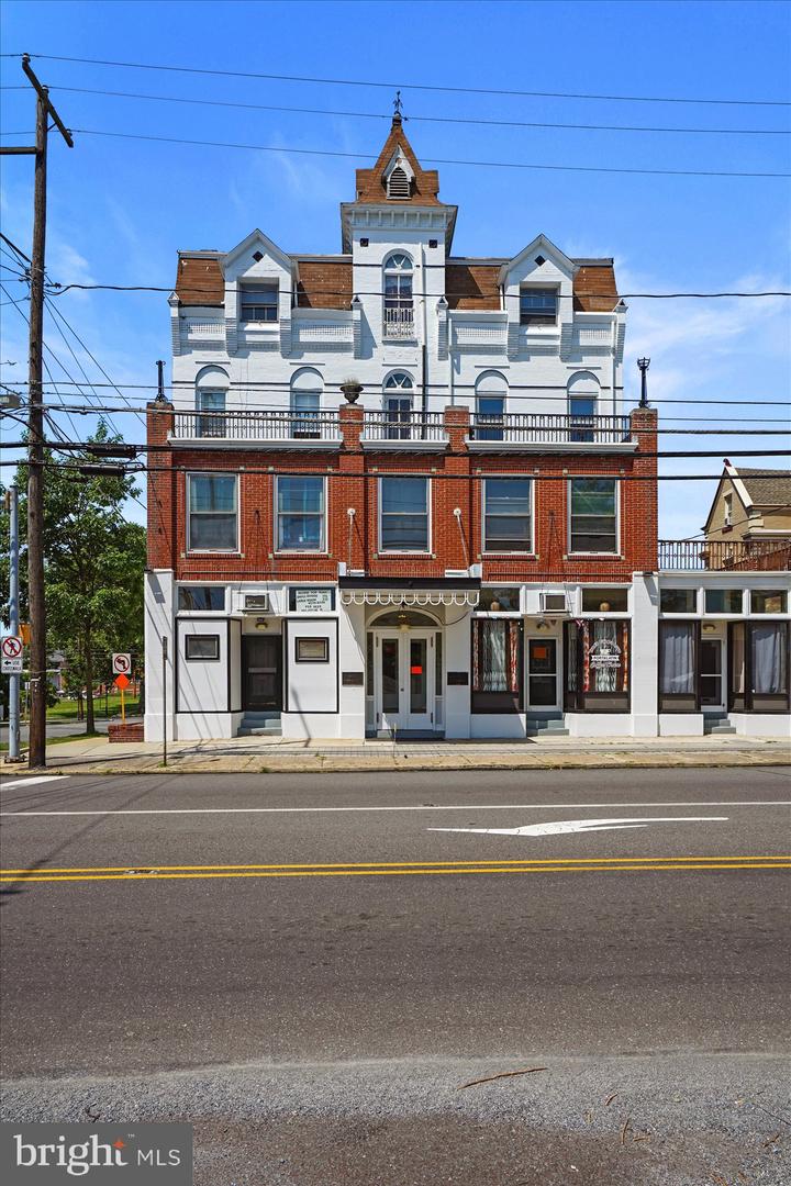 5 E Penn Ave Property Photo 36