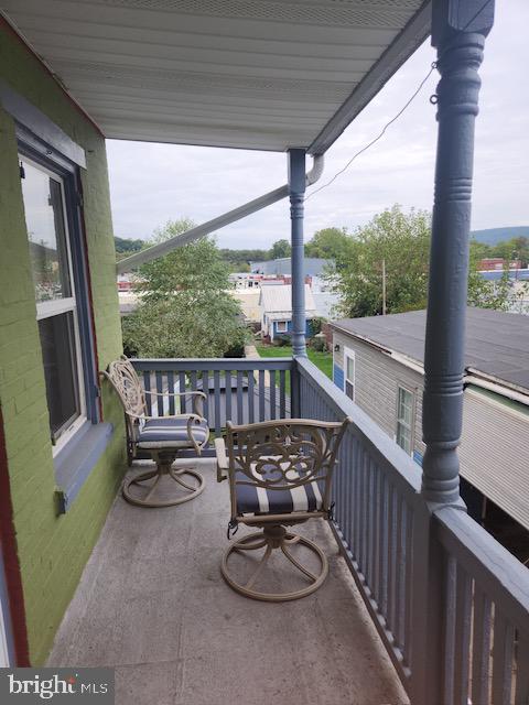 220 S 3rd St Property Photo 5