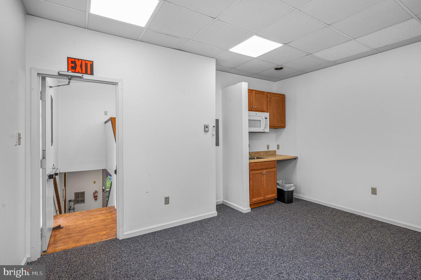 3519 E Main St #unit #2b Property Photo 3