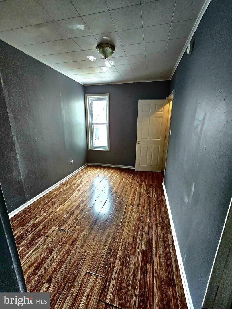 1553 Cotton St Property Photo 7