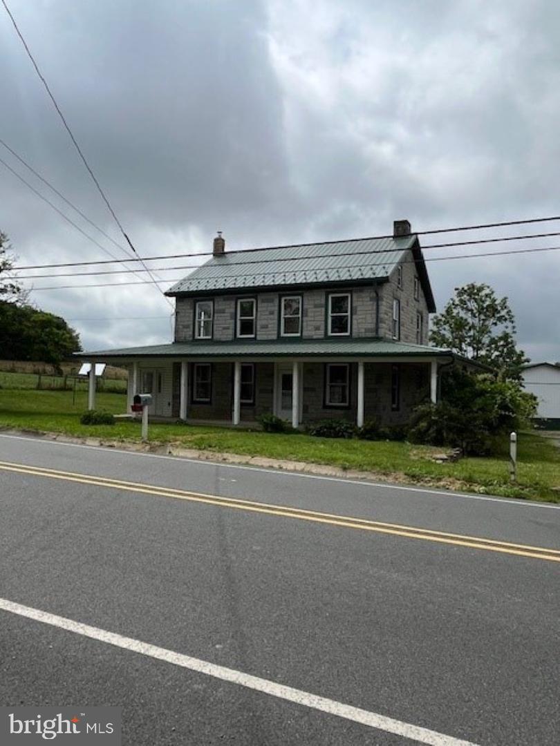572 Old Rte 22 Property Photo 1