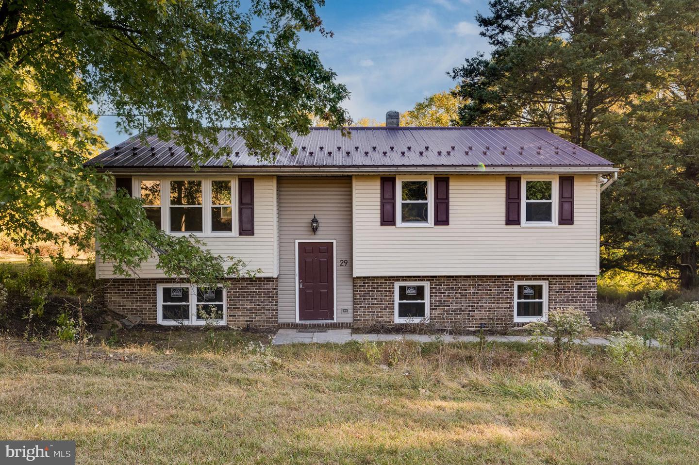 29 Wolters Ln Property Photo
