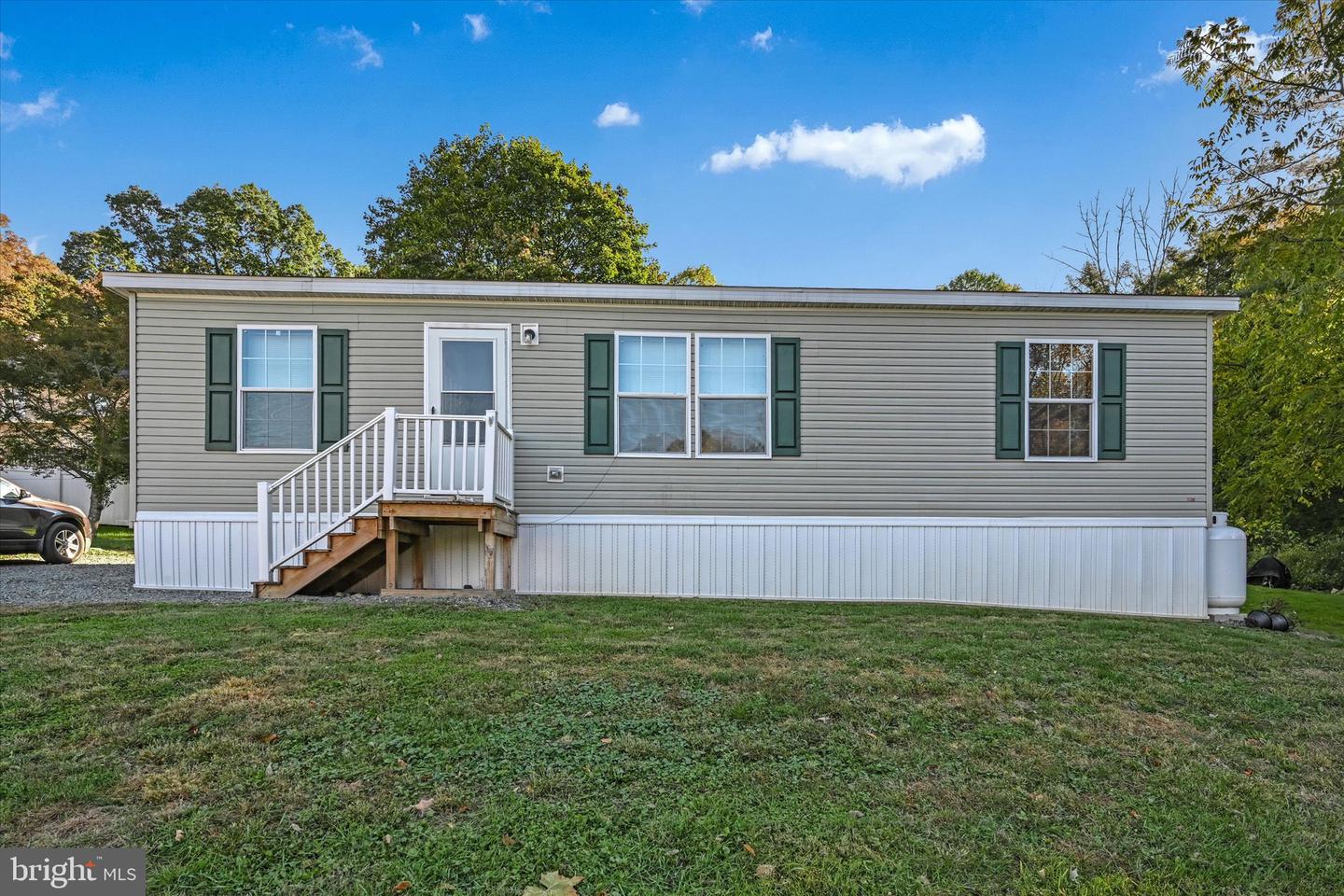 38 Squaw Cir Property Photo