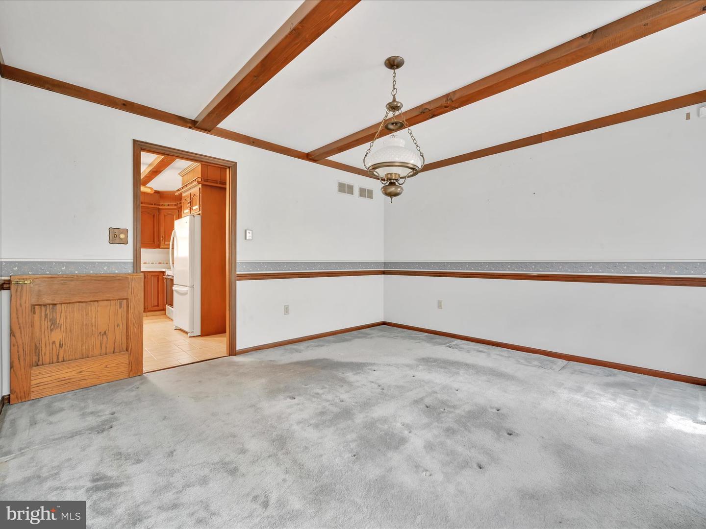 946 Hunters Rd Property Photo 17