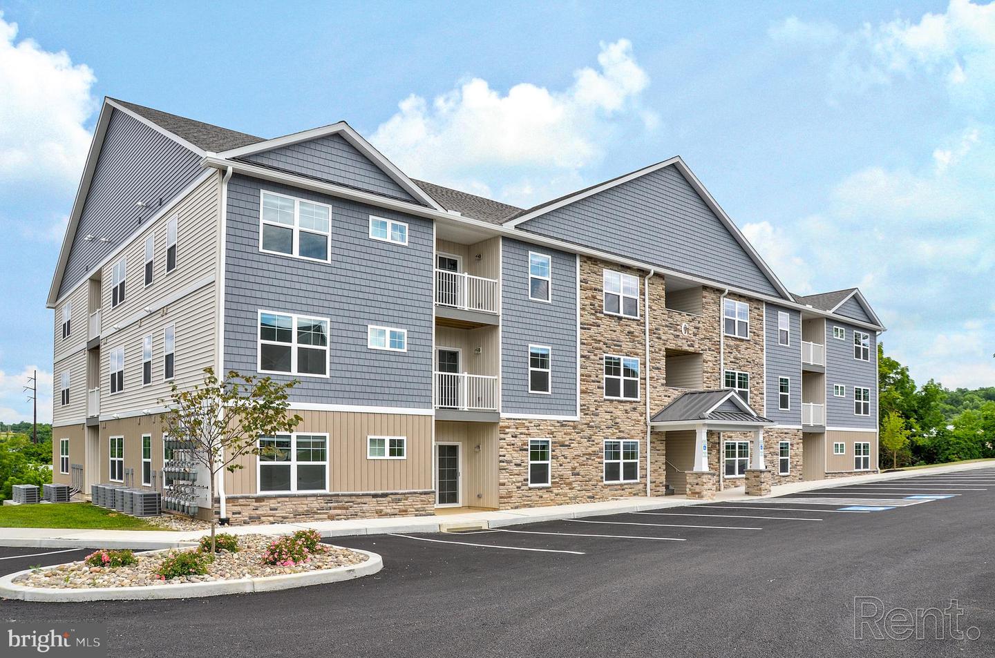 3735 Main Street #a101 Property Photo 1