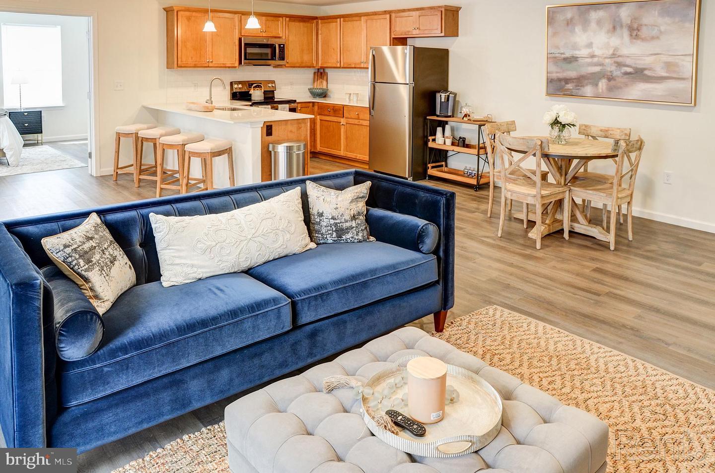 3735 Main Street #a101 Property Photo 8