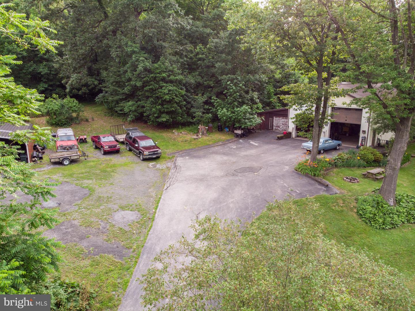 82 Quarry Rd Property Photo 1