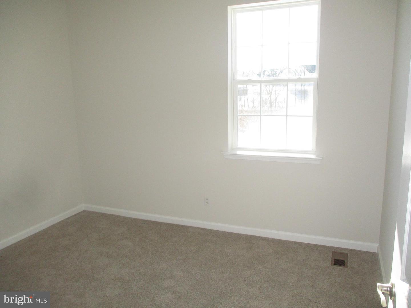 114 Teaberry Ct Property Photo 9