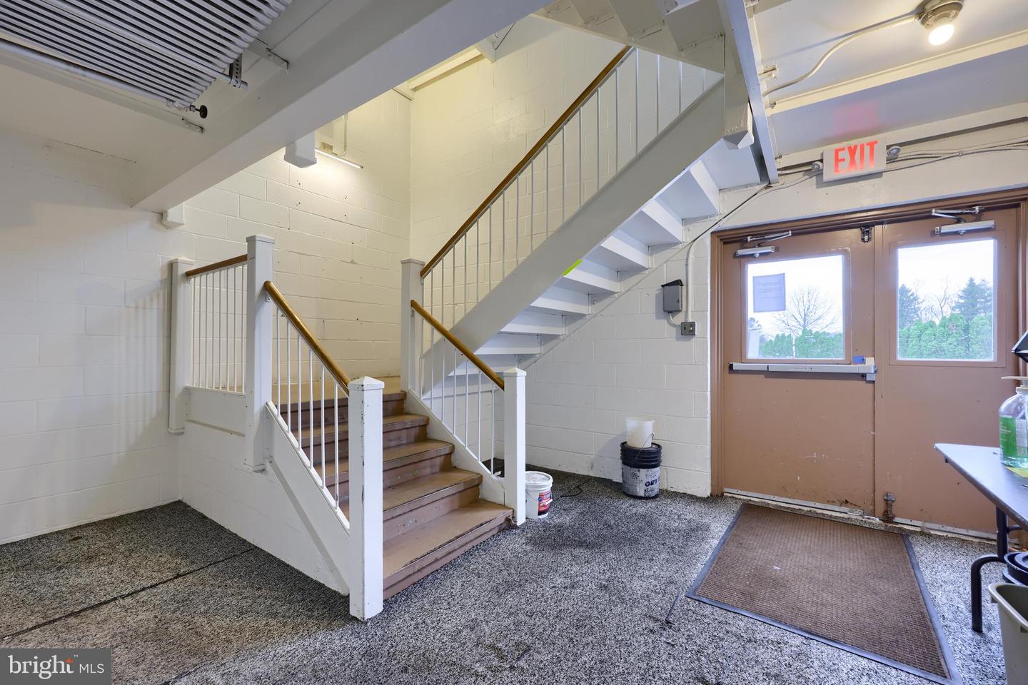 3540 Saint Lawrence Ave Property Photo 15