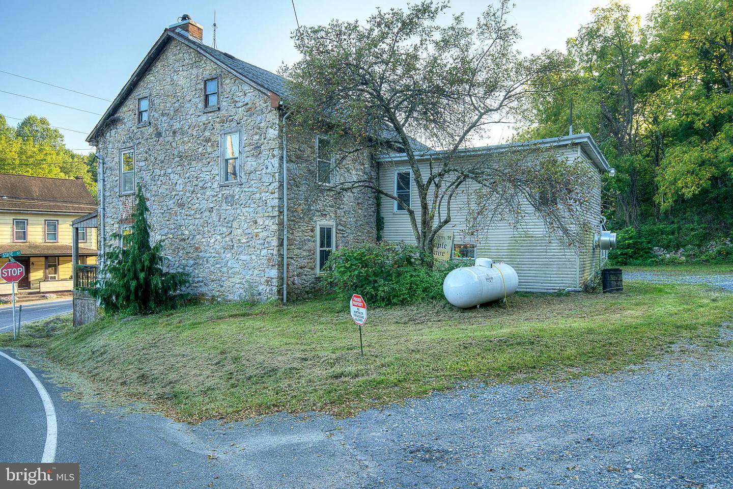 2165 State St Property Photo 5