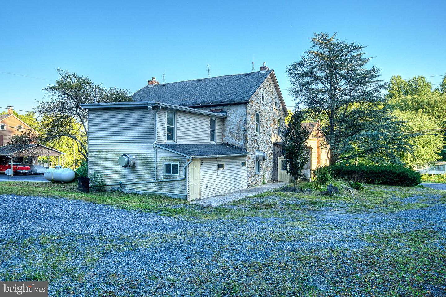 2165 State St Property Photo 6