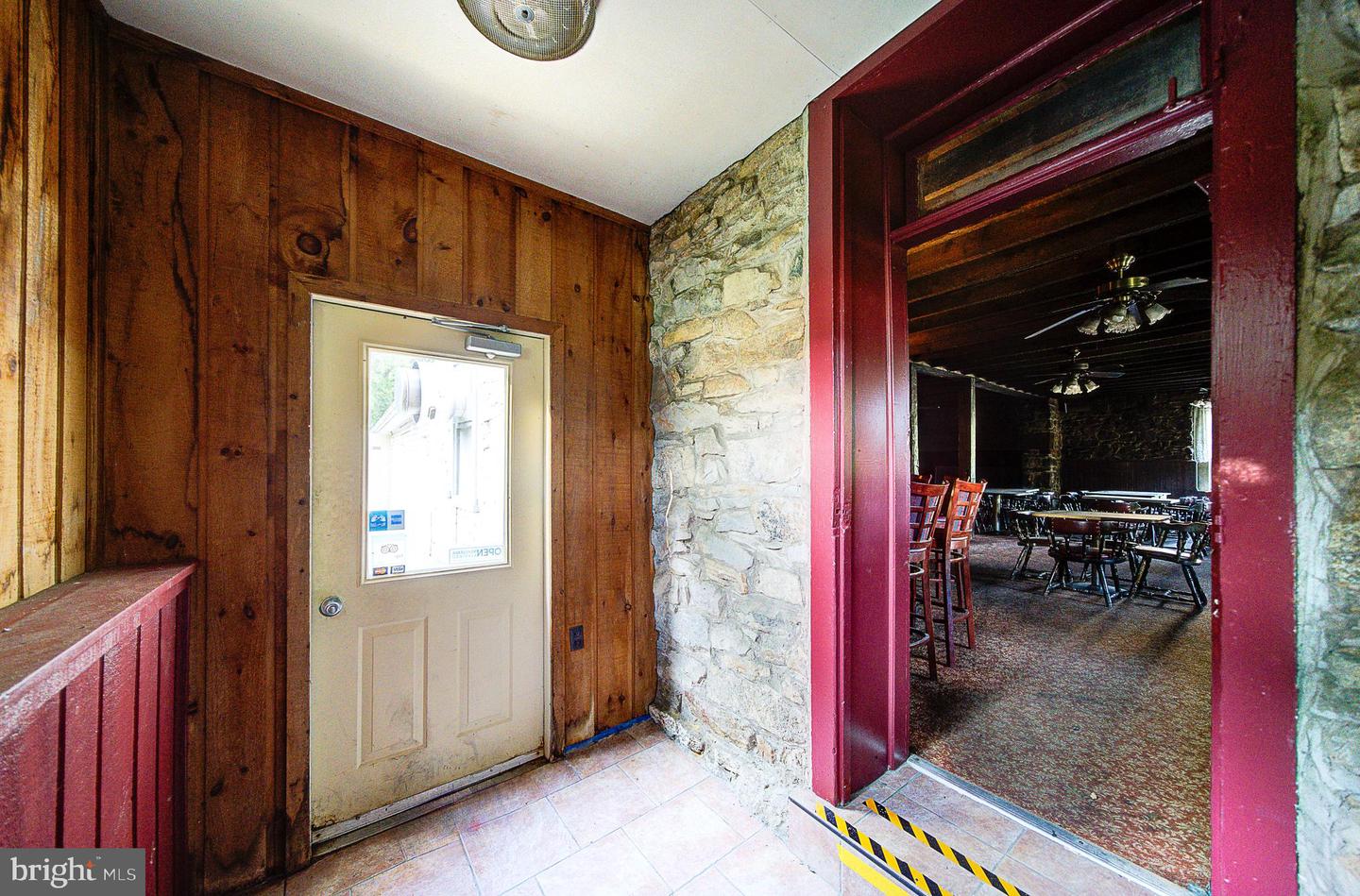2165 State St Property Photo 14