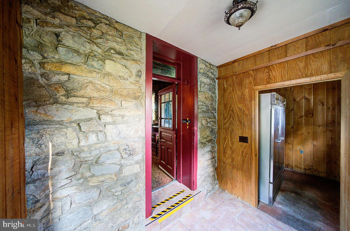 2165 State St Property Photo 15