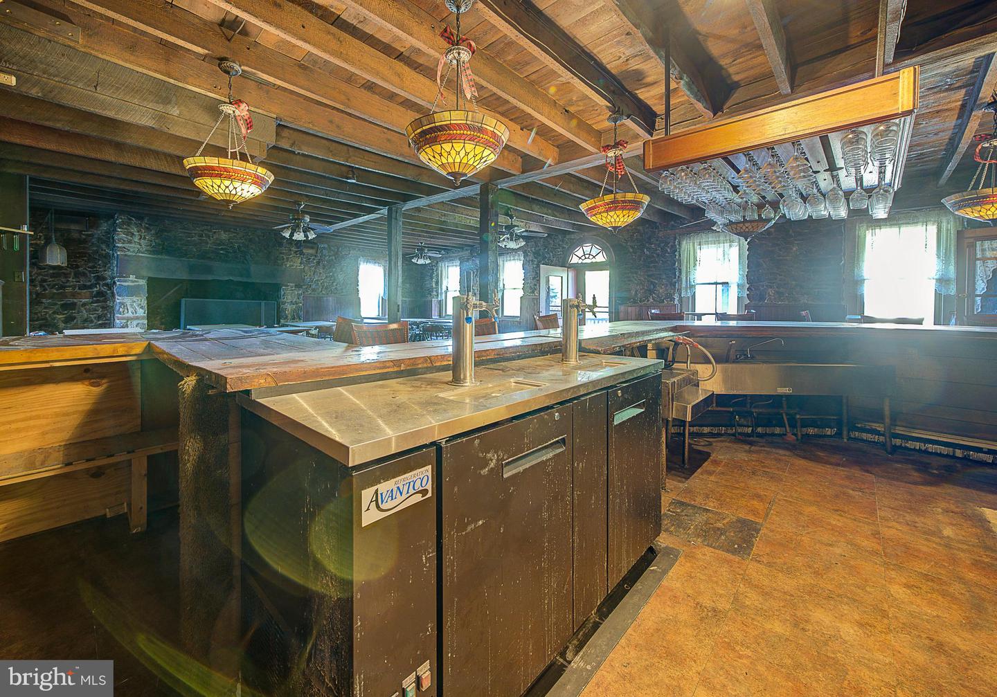 2165 State St Property Photo 26