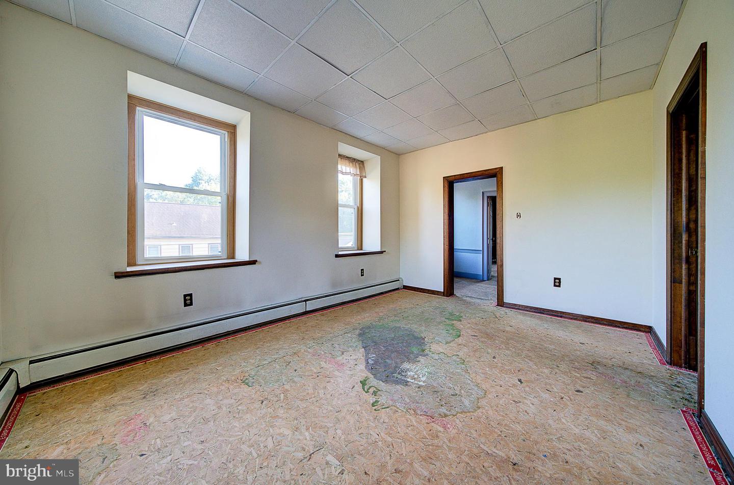 2165 State St Property Photo 39