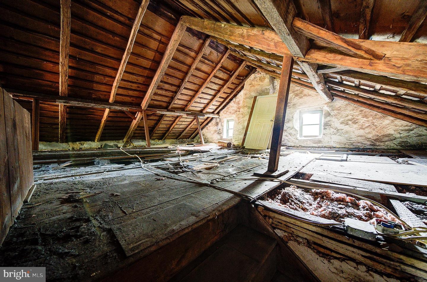 2165 State St Property Photo 44