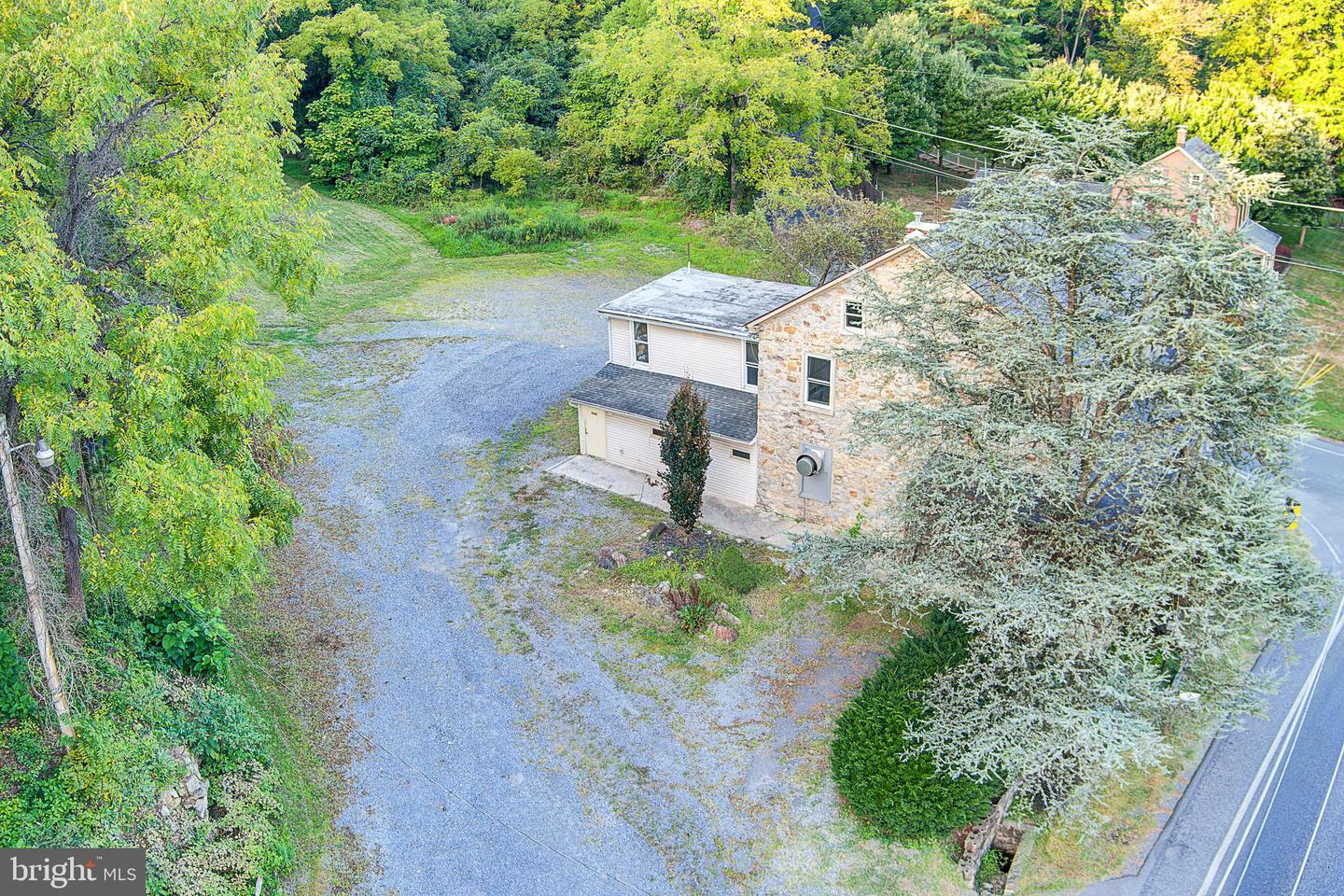 2165 State St Property Photo 58