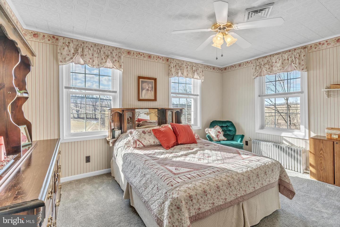 1473 Windsor Castle Rd Property Photo 35