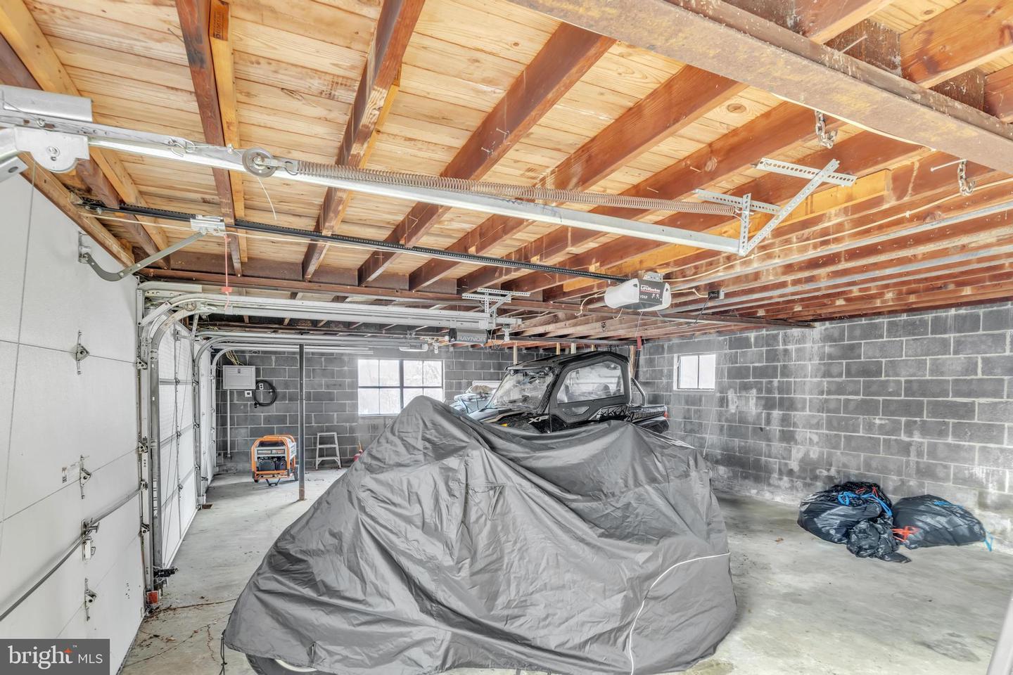 1473 Windsor Castle Rd Property Photo 39