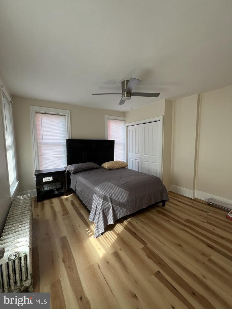 1327 Mulberry St Property Photo 7