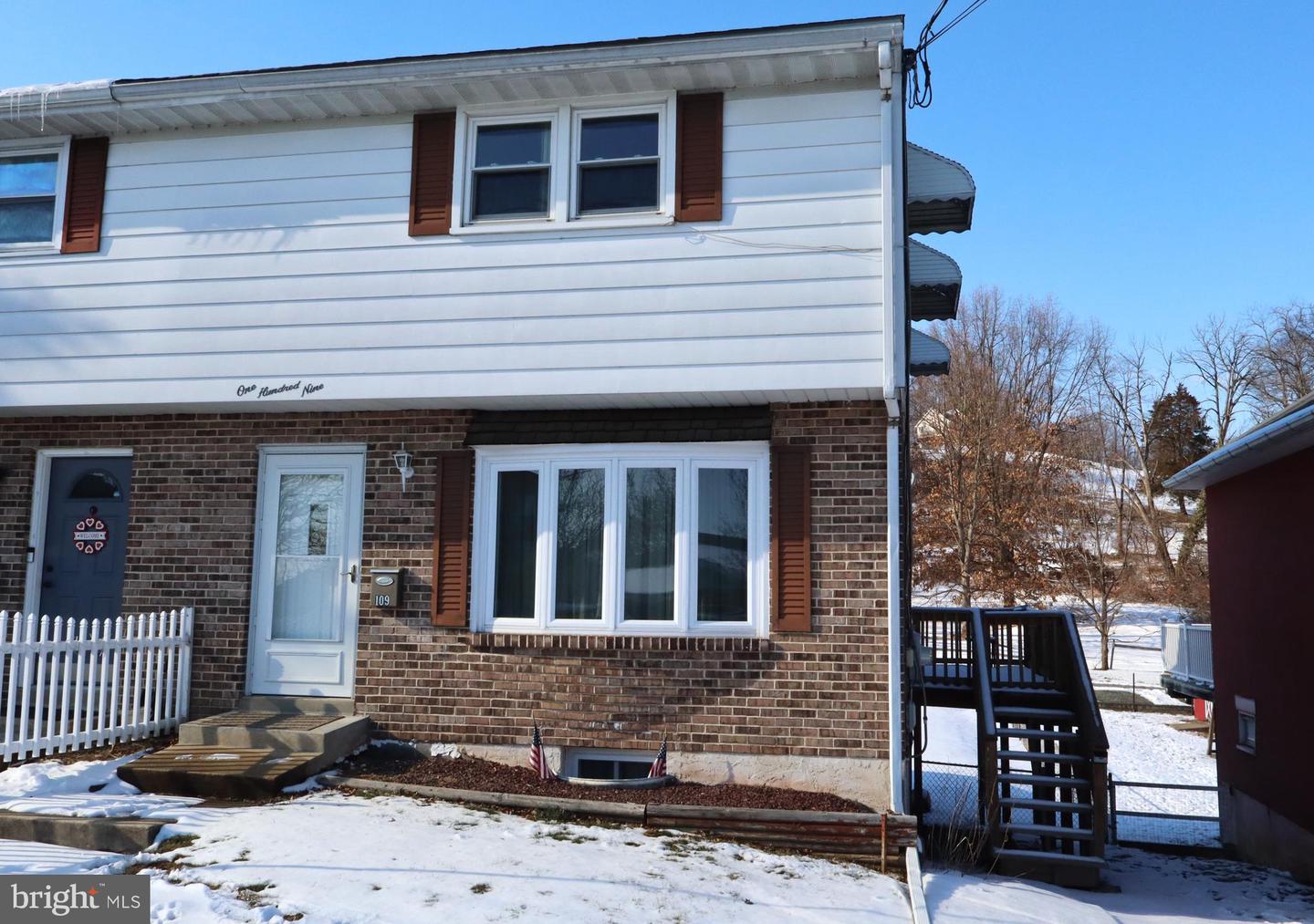 109 Schaeffer St Property Photo