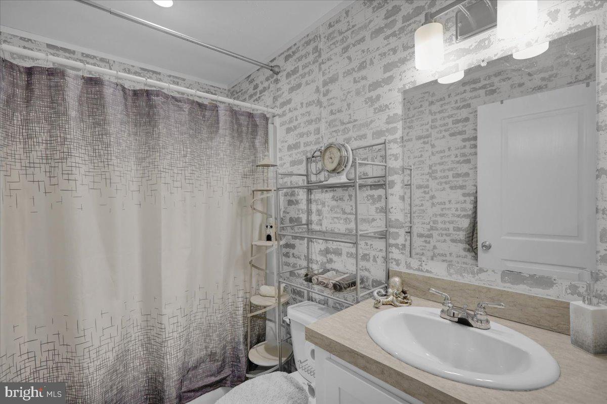 310 Bordic Rd Property Photo 11