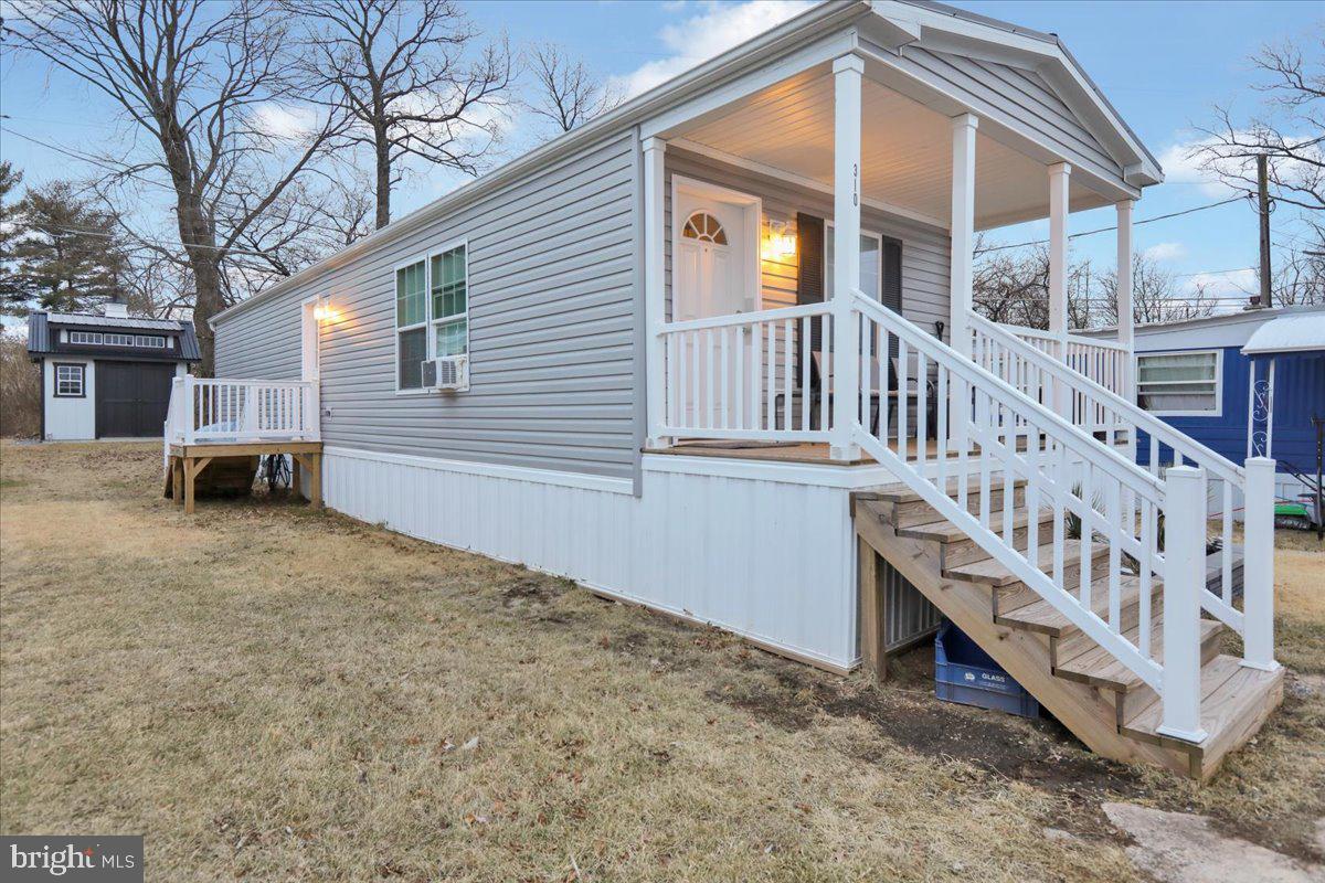 310 Bordic Rd Property Photo 15