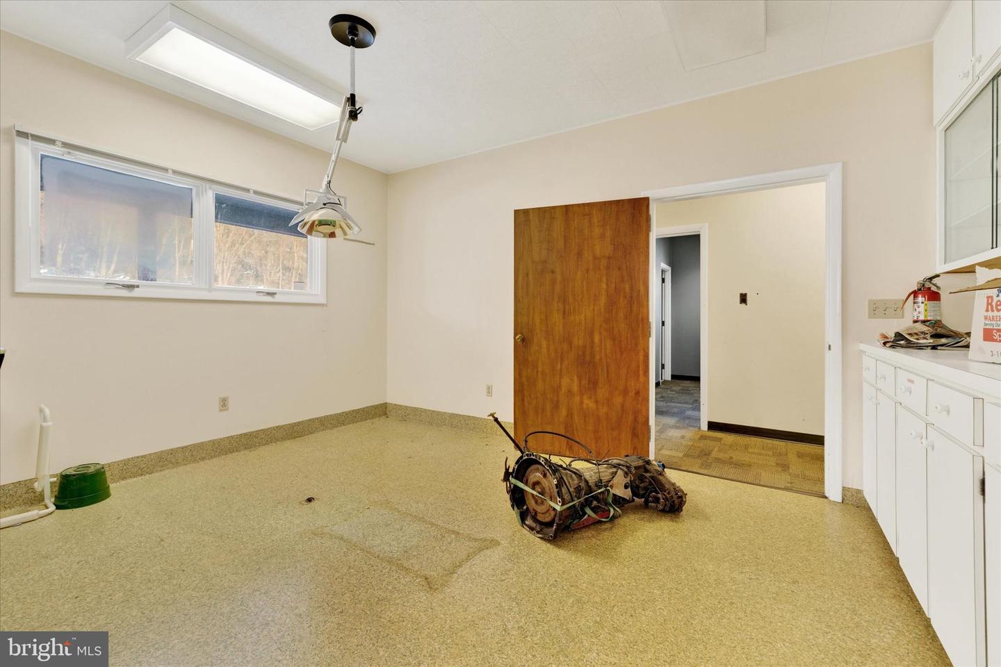 1137 W Penn Ave Property Photo 27