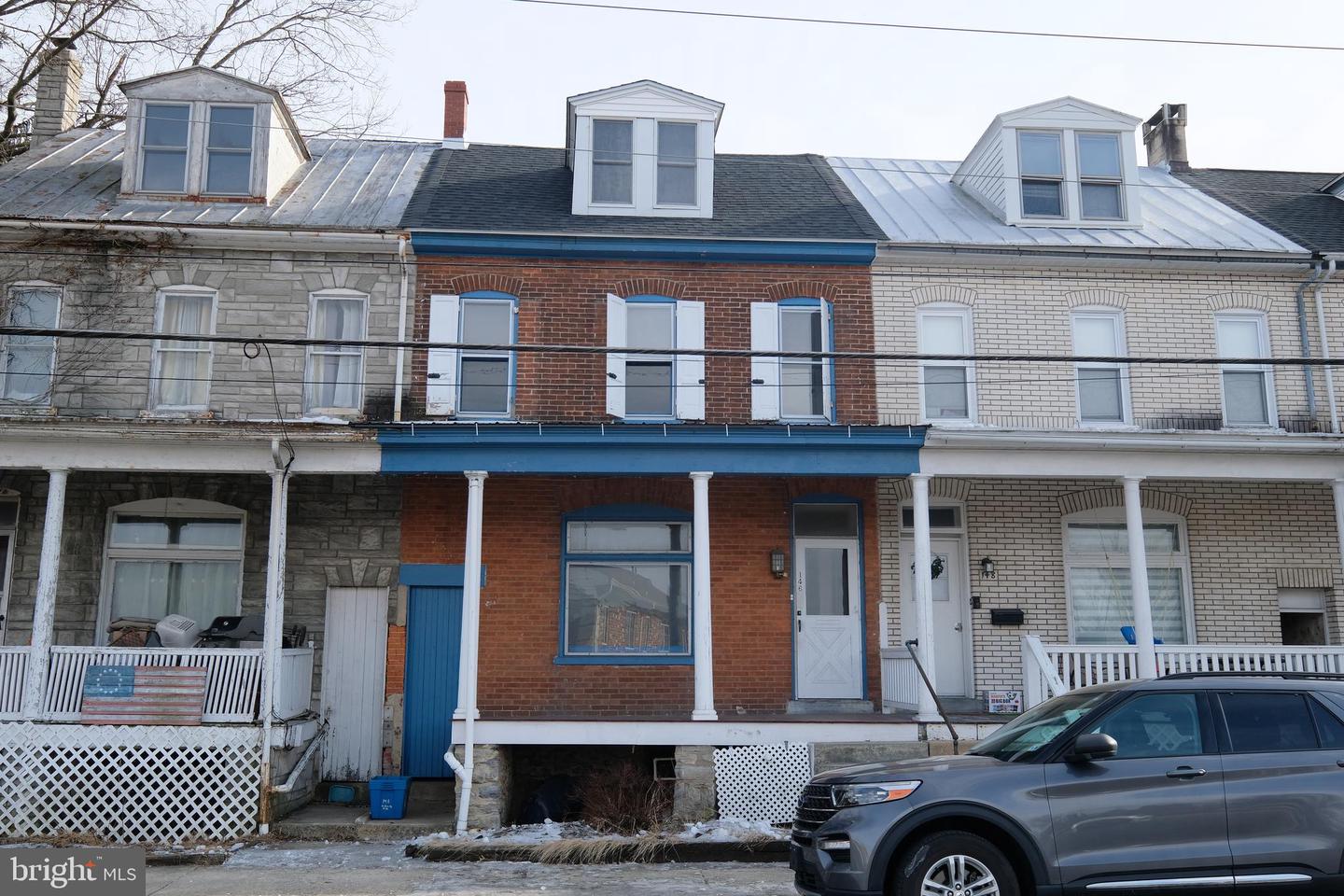 146 Normal Ave Property Photo