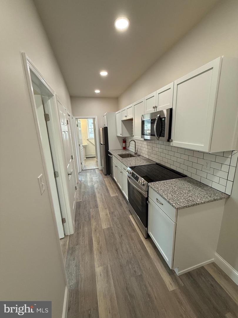 1383 Friedensburg Rd #b Property Photo