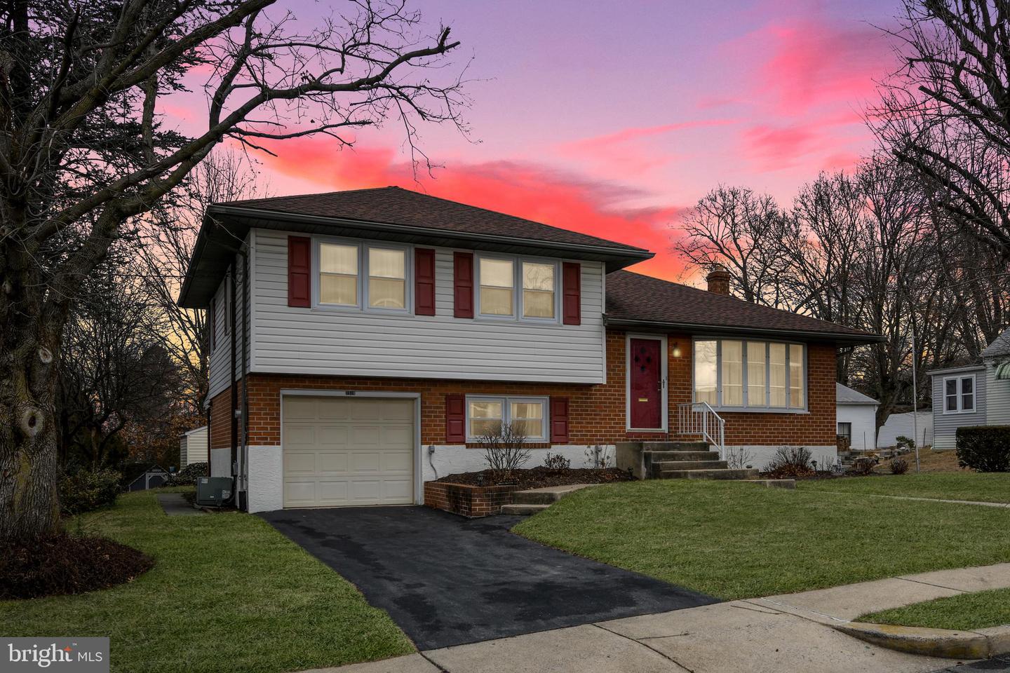 1519 Duke St Property Photo