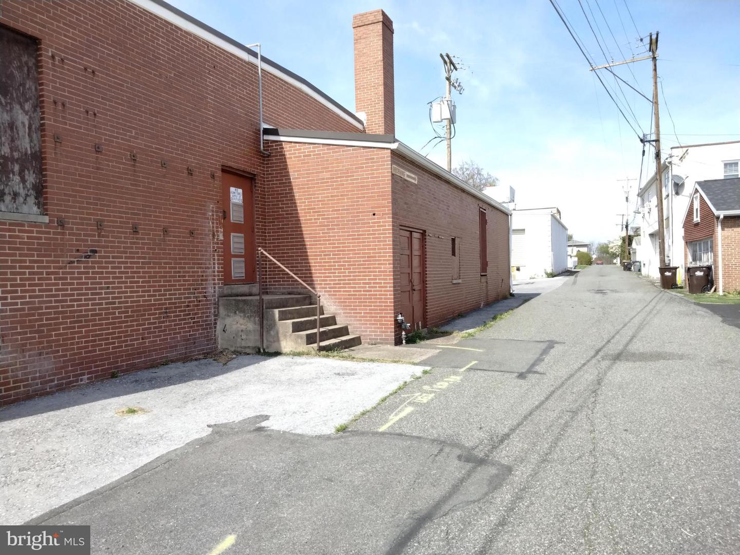 200 N Washington St Property Photo 22