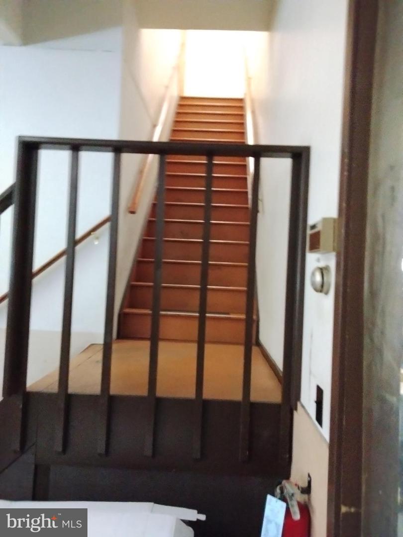 200 N Washington St Property Photo 24