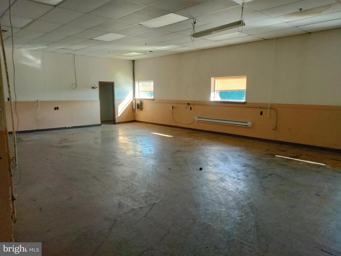 200 N Washington St Property Photo 35