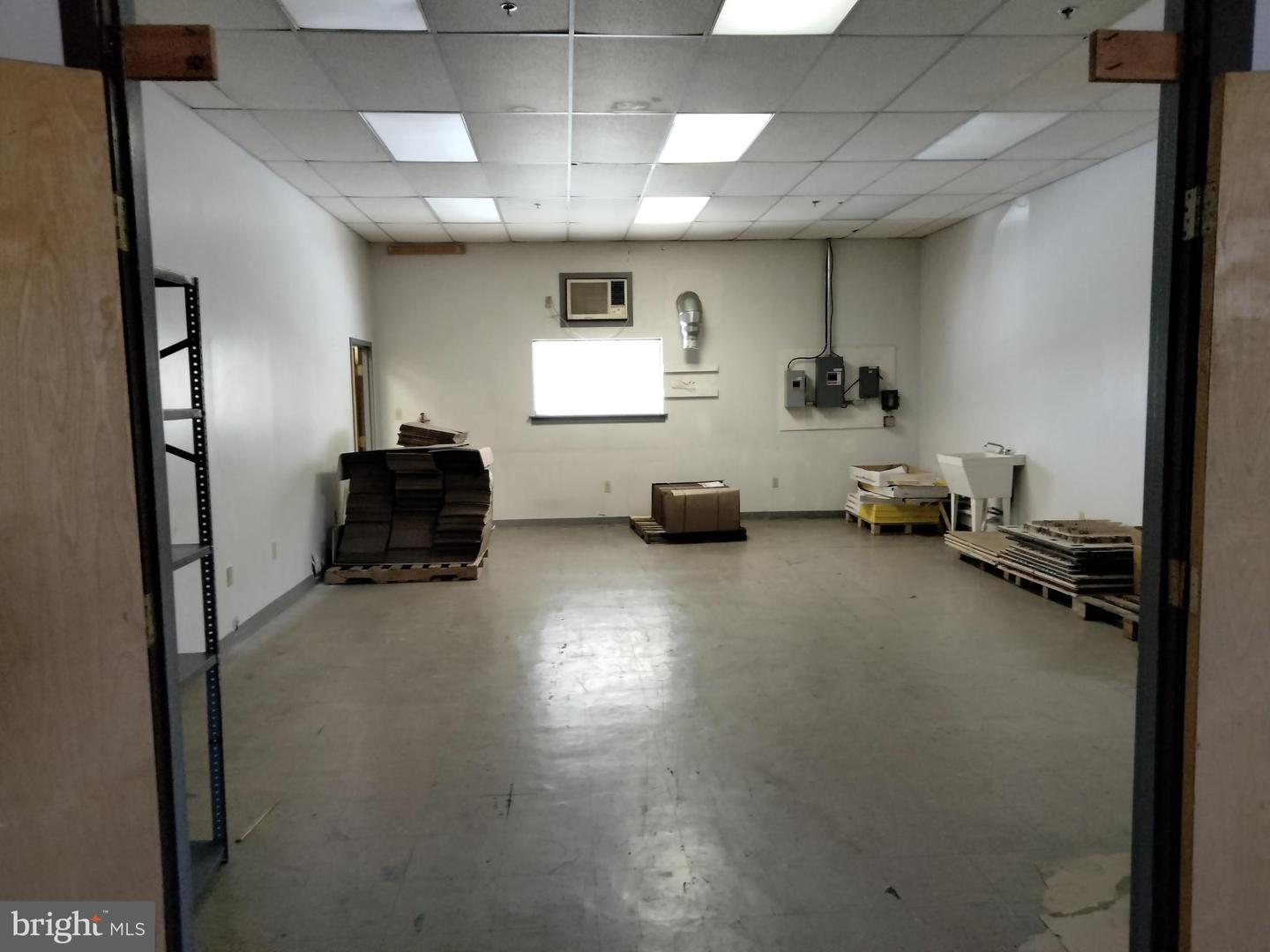 200 N Washington St Property Photo 38