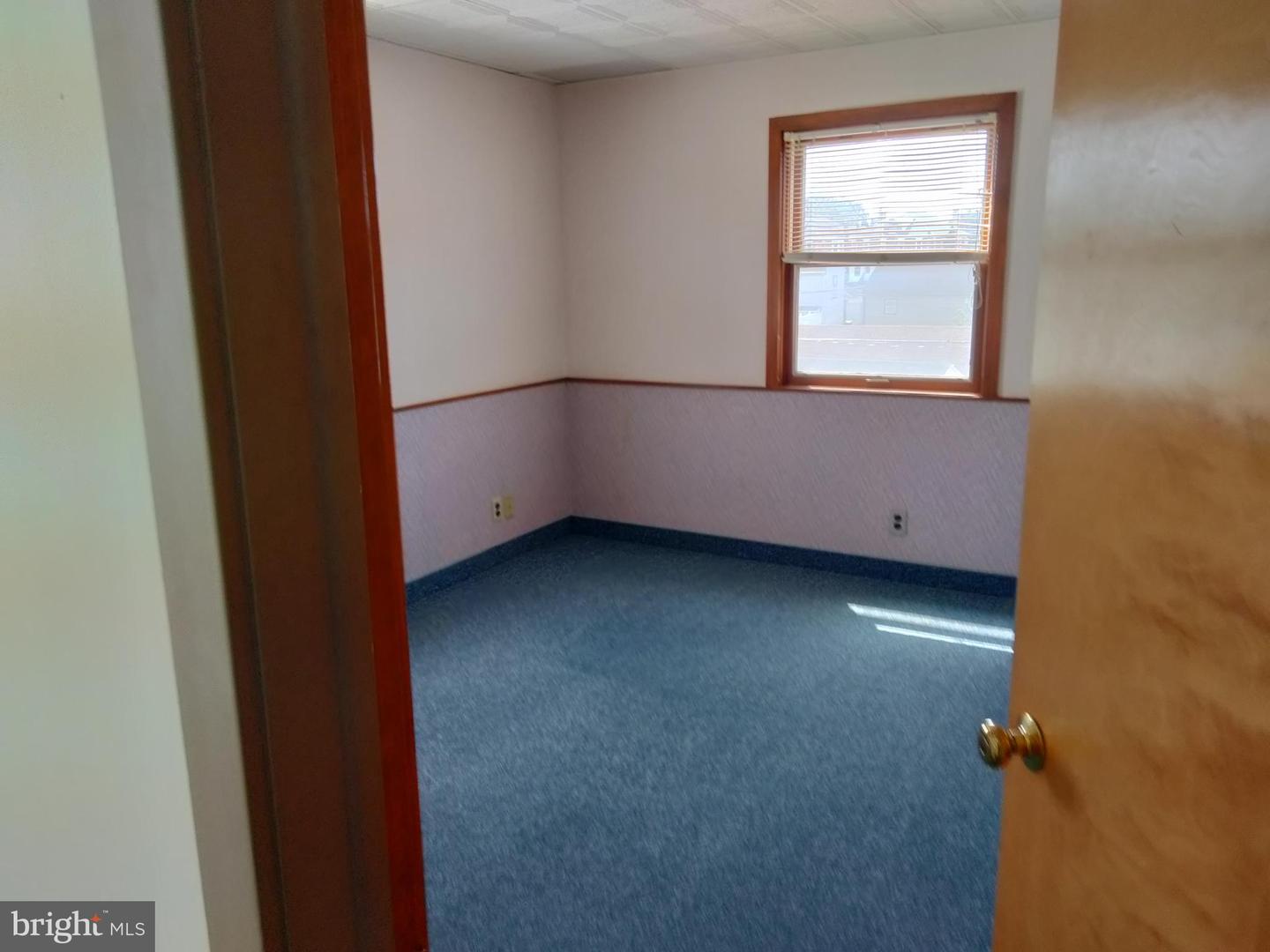 200 N Washington St Property Photo 61