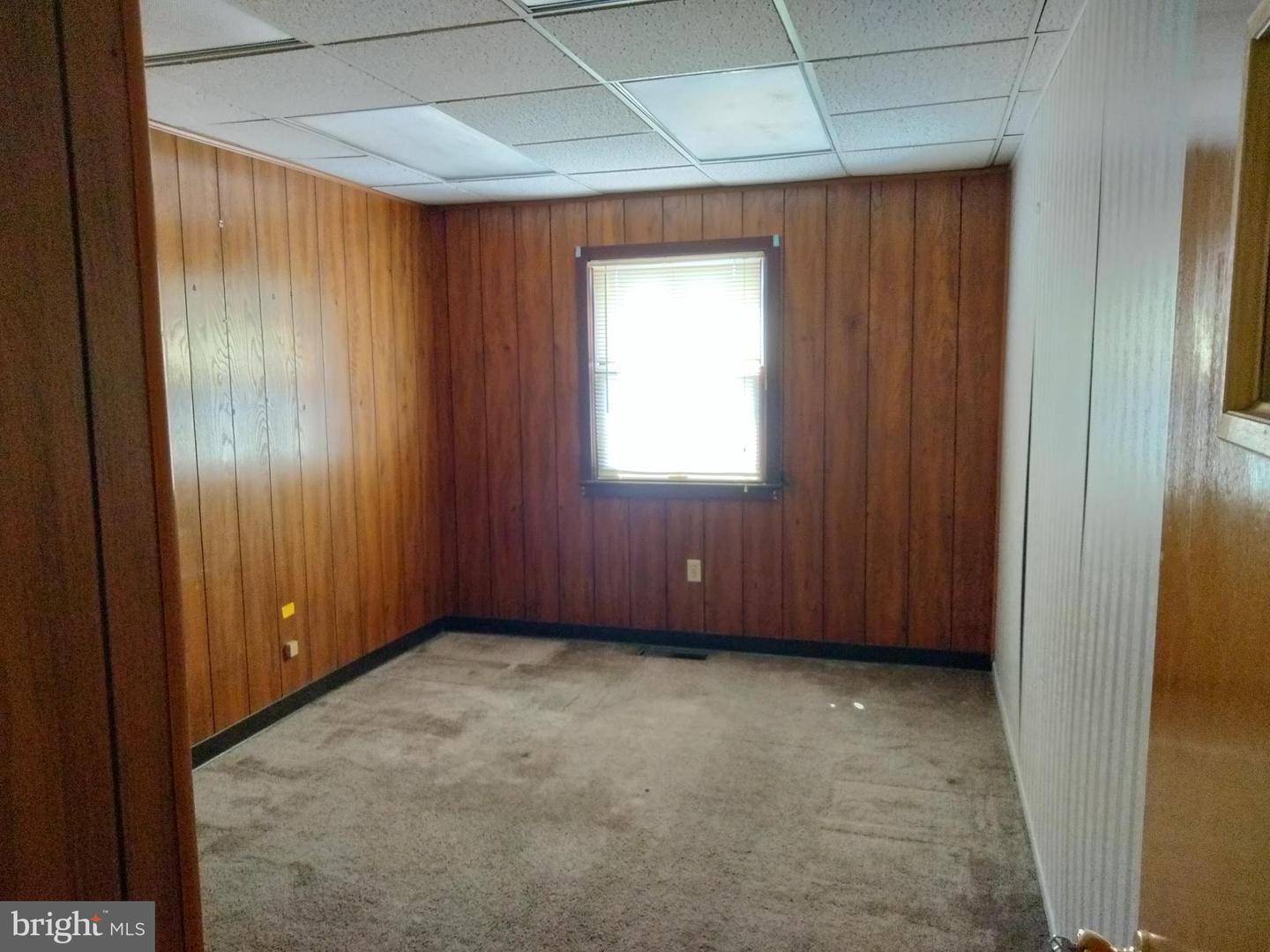 200 N Washington St Property Photo 63