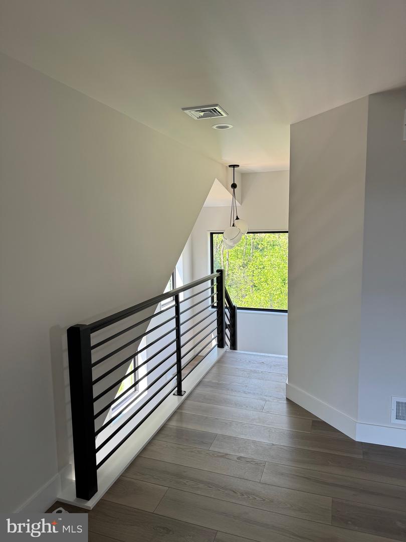 46 Clover Dr #46 Property Photo 15