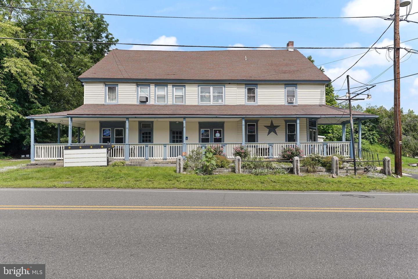 2116 Old Rte 100 Property Photo 1