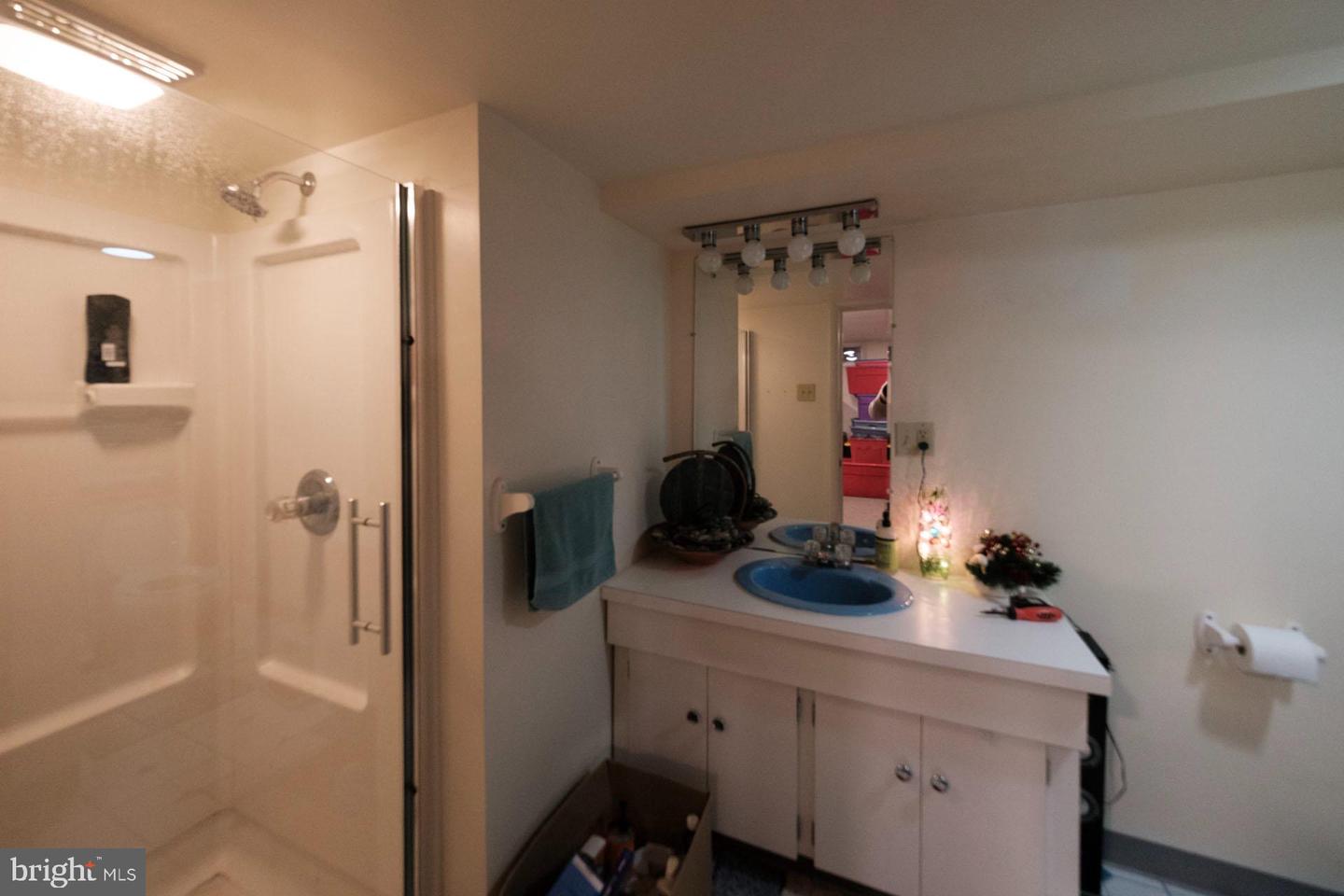 2725 Belmont Ave Property Photo 14