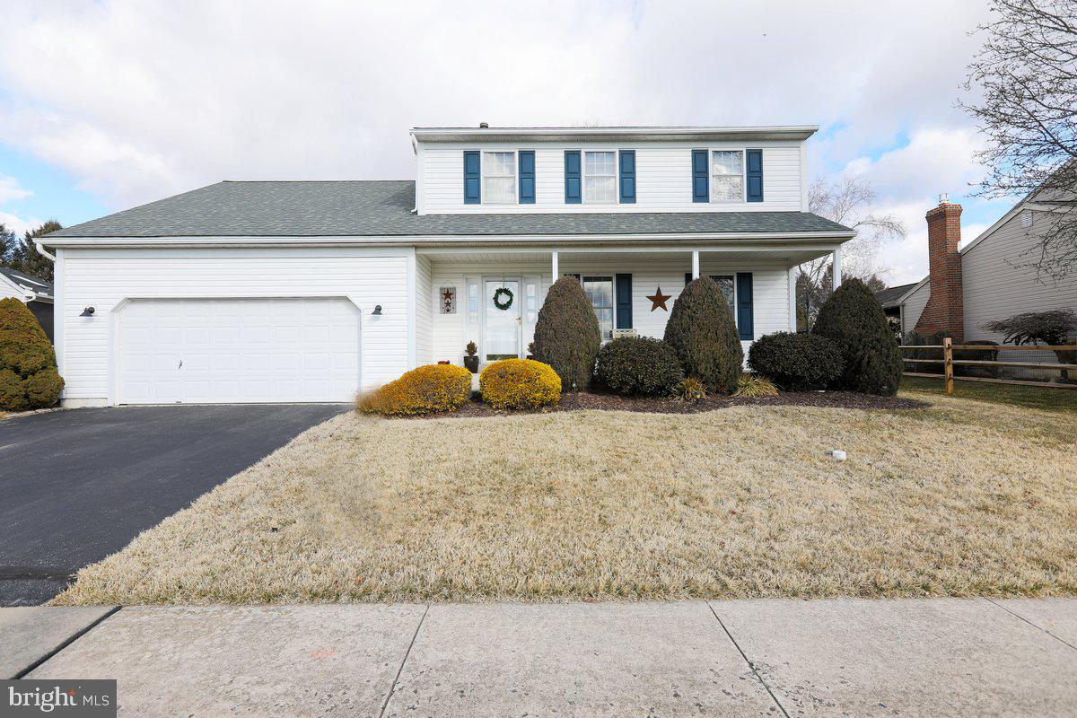 9 Roxberry Dr Property Photo