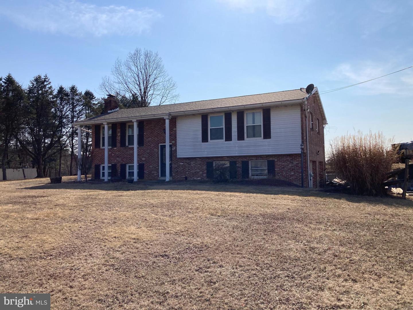 166 Valley Rd Property Photo