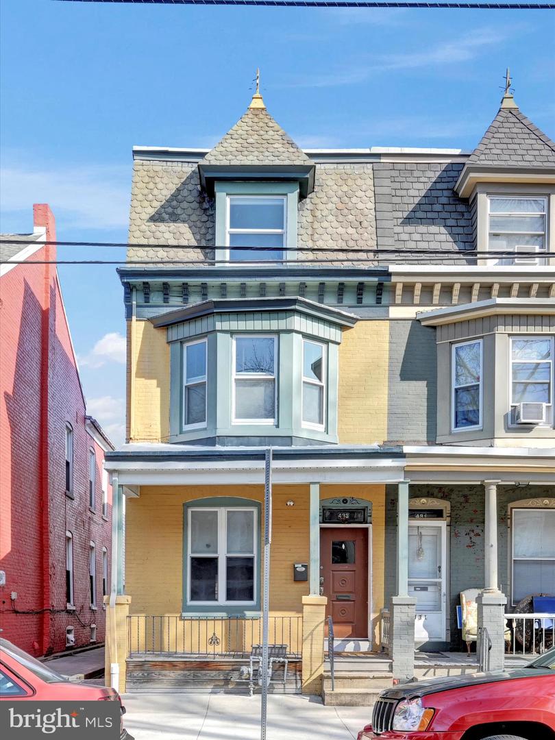 433 Chestnut St Property Photo
