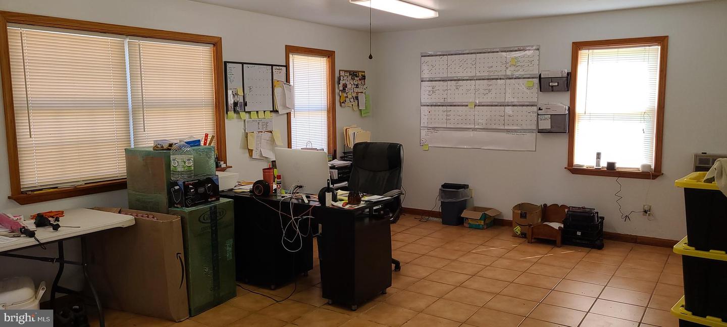517 Moncacy Hill Property Photo 32
