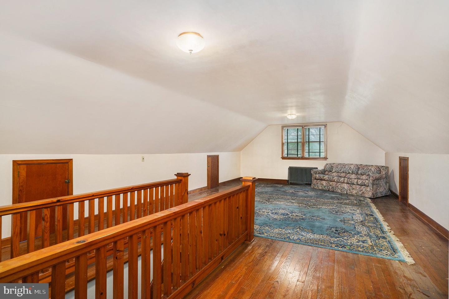 1042 Weisstown Rd Property Photo 17