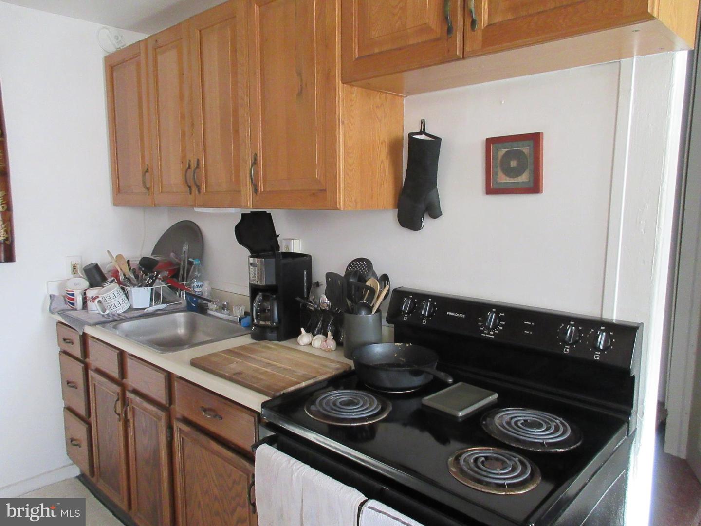 10 E Main St Property Photo 15