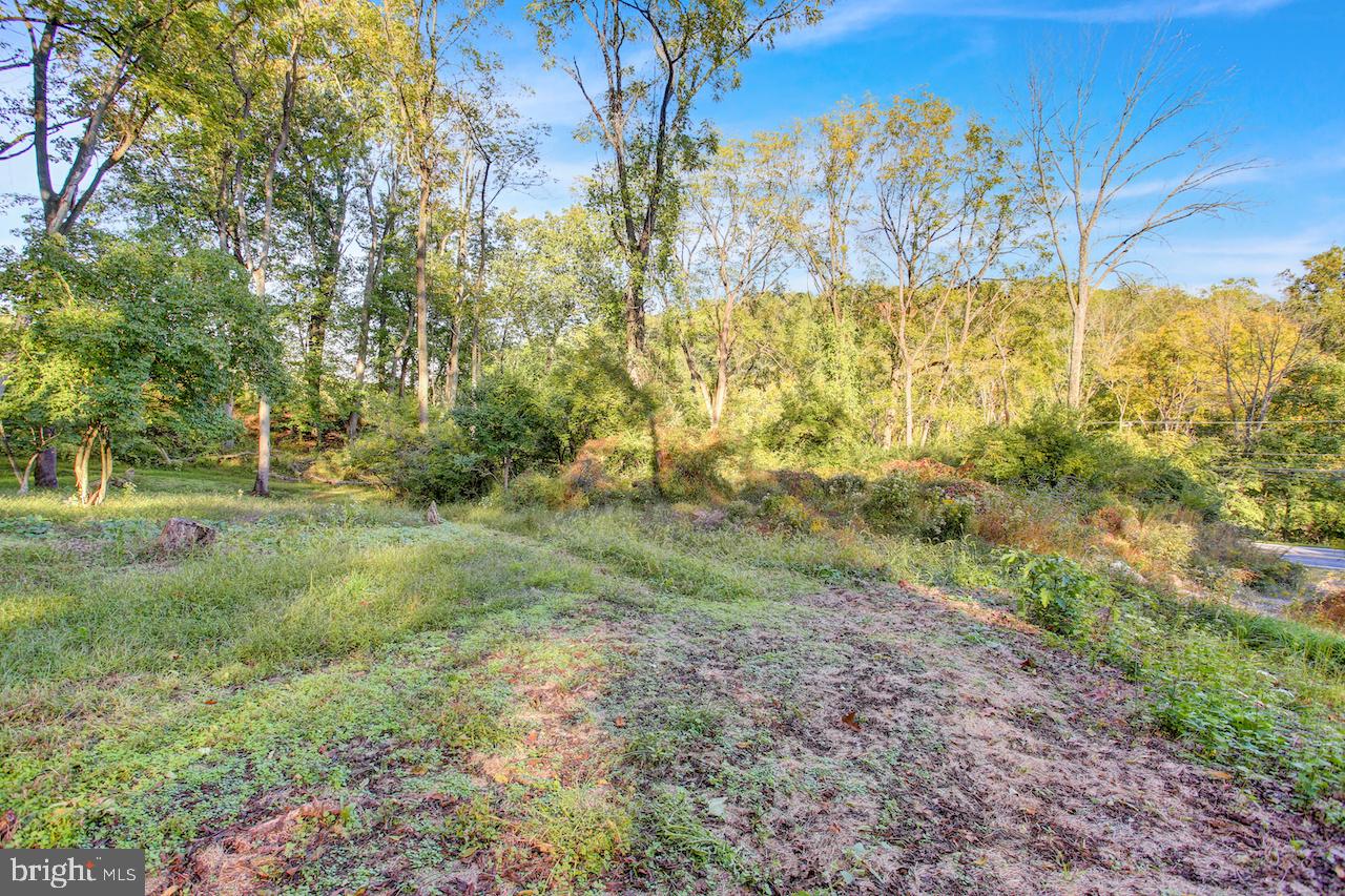 1185 Fritztown Rd Property Photo 7