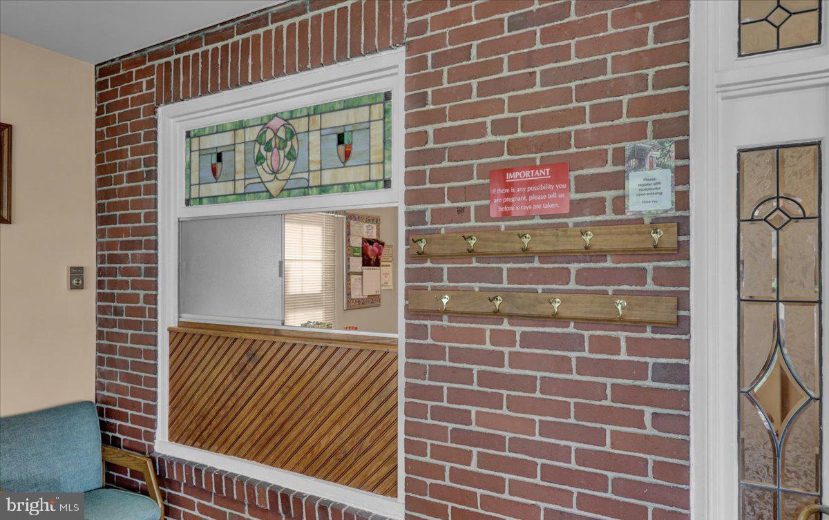 221 E Lancaster Ave Property Photo 8